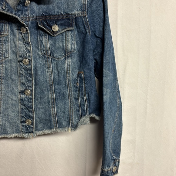 Eighty Two Denim Women’s Cropped Denim Jacket Size Large - Picture 3 of 7